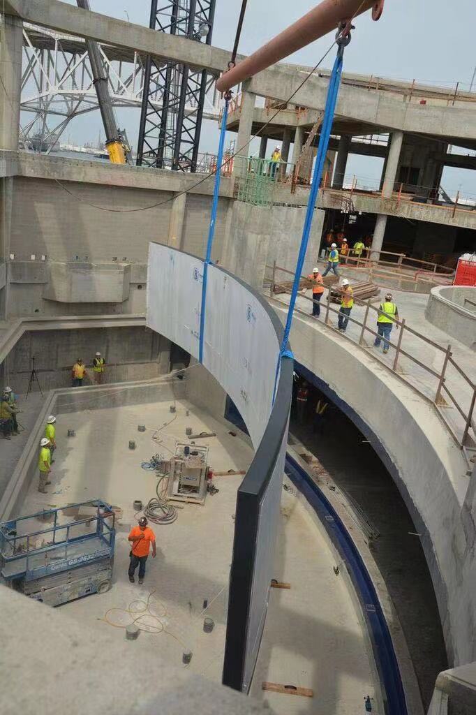 L'installazione in loco acrilico accelera la trasformazione tecnologica e verde